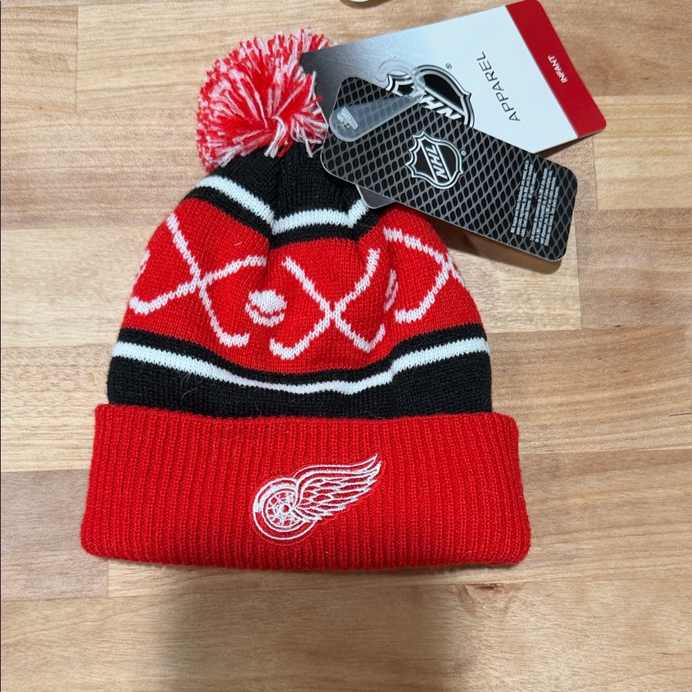 Infant Detroit Red Wings Knit Beanie with Pom